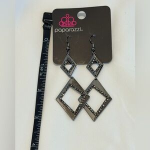 Paparazzi Earring ~ Deco Decoupage - Black